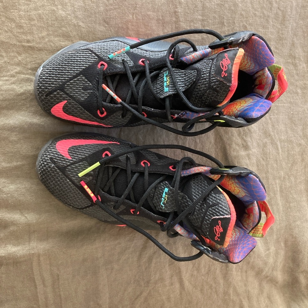 Nike LeBron Sneakers - 5.5Y /7.5W /Eur 38 - black w neon accents - 2014 ed - Picture 2 of 8